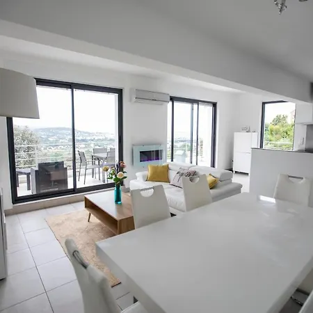 Apartment Malibu By Connexion Mandelieu-la-Napoule